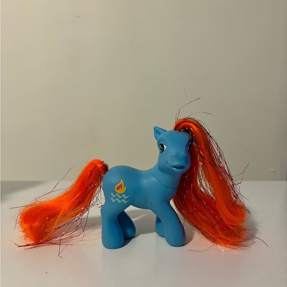 Waterfire My Little Pony MLP G3
2004 Fire And Water